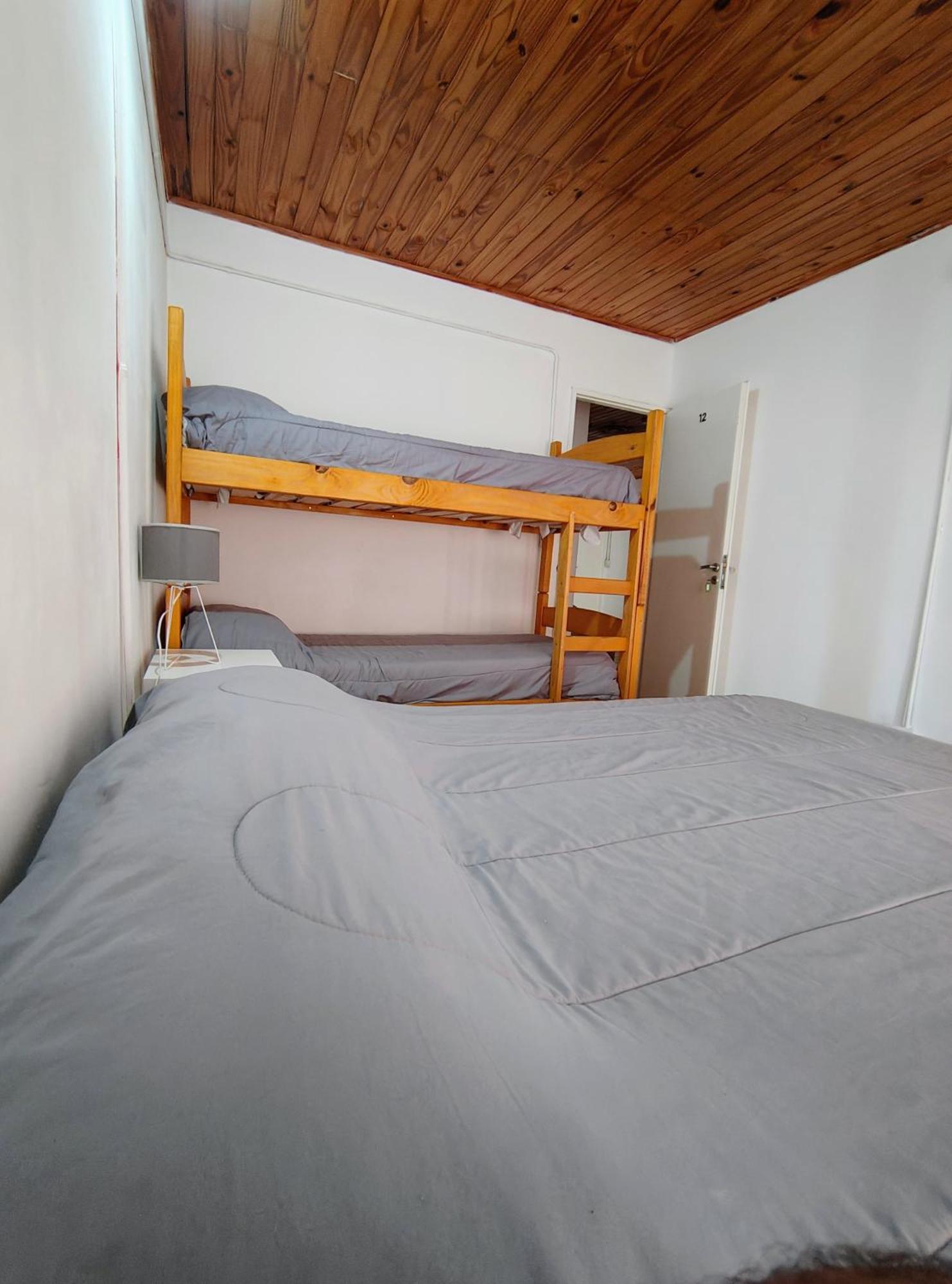 El Faro Hostel Puerto Madryn Buitenkant foto