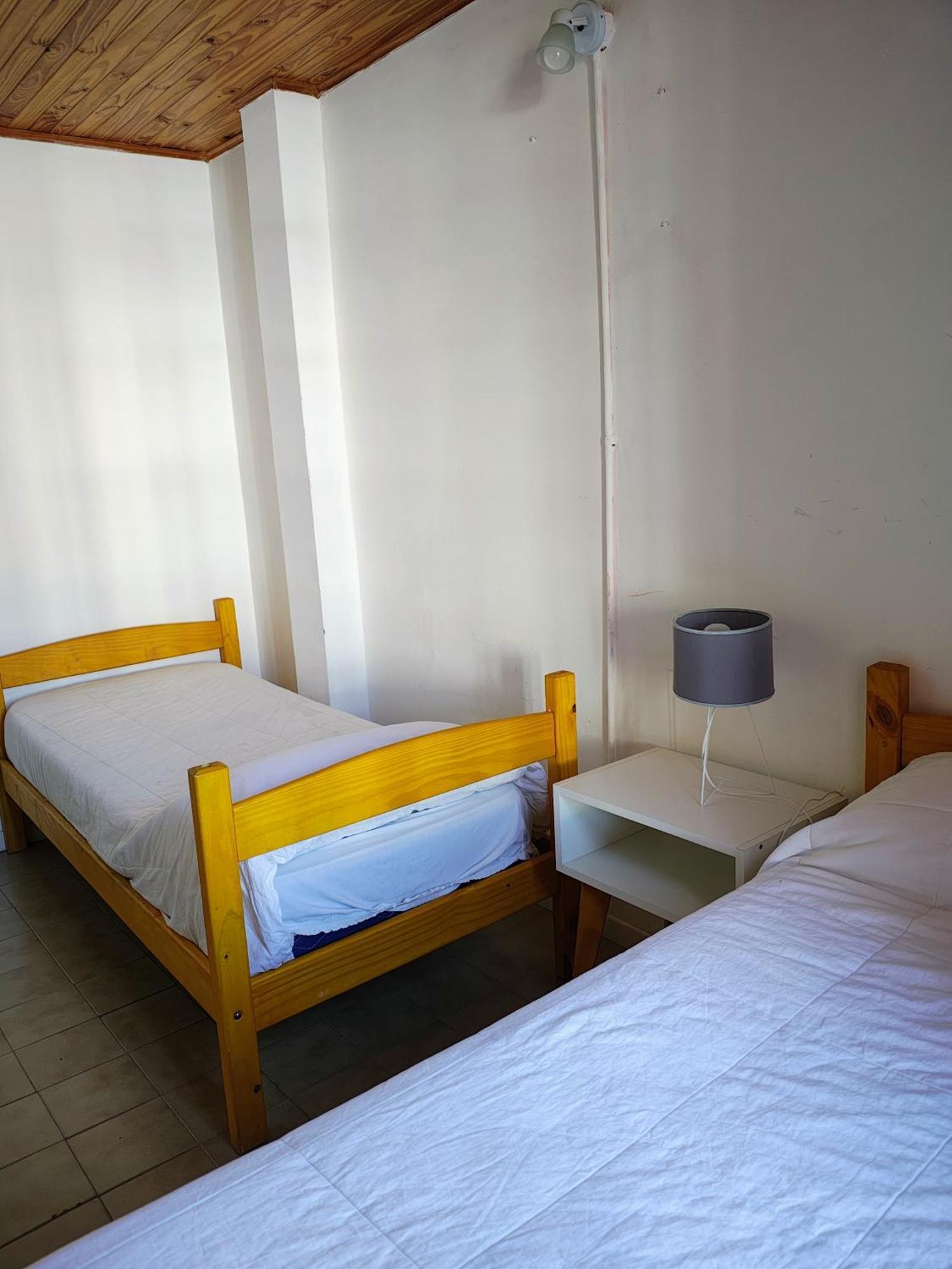 El Faro Hostel Puerto Madryn Buitenkant foto